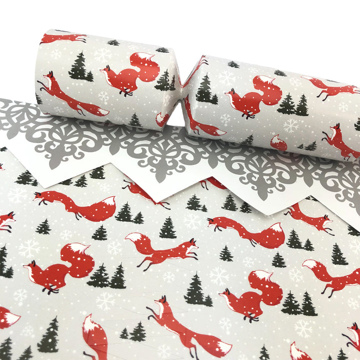Christmas Fox | SNAPLESS Christmas Cracker Making Craft Kit | Makes 6