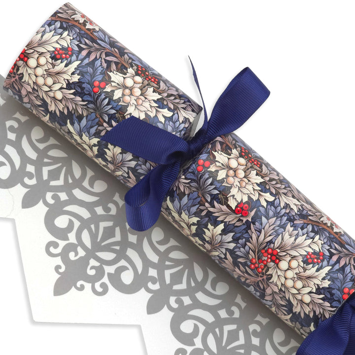 William Morris Snowberries | 4 or 6 Ready to Fill Christmas Crackers | Just Add Gifts