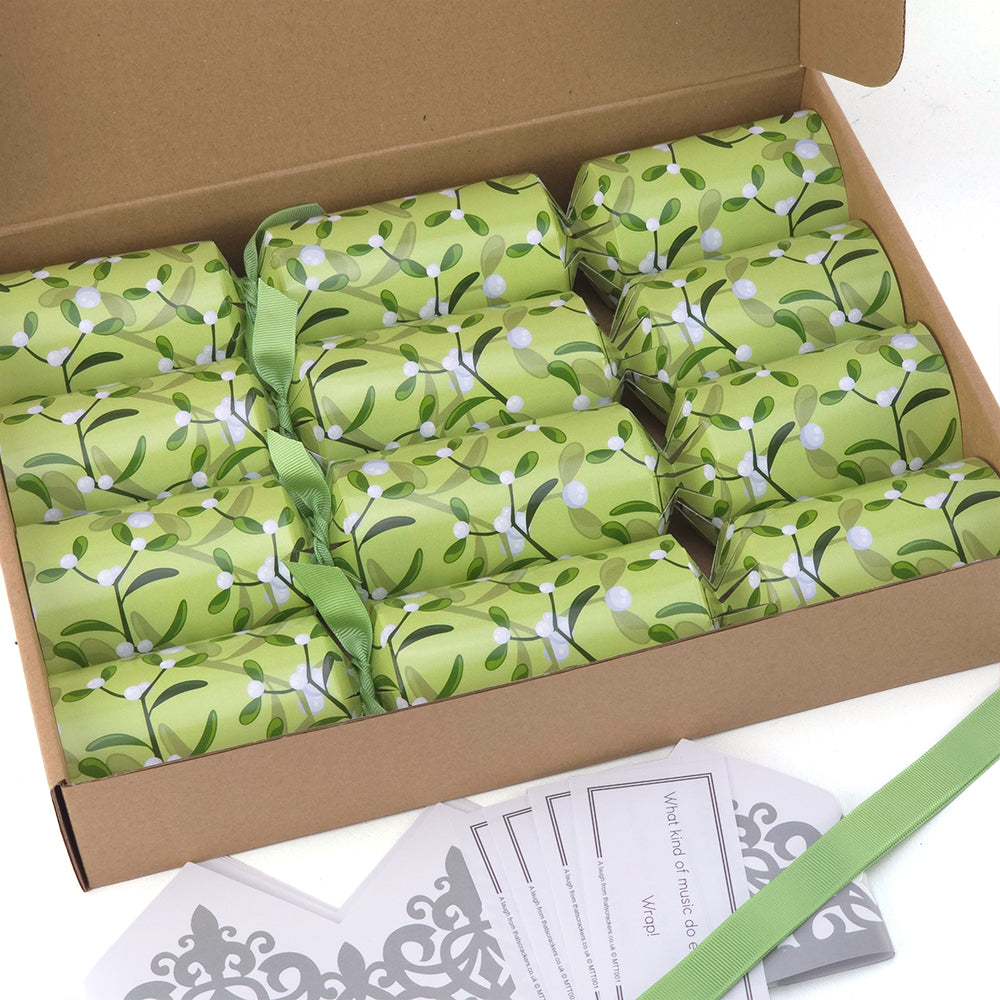 Simply Mistletoe | 4 or 6 Ready to Fill Christmas Crackers | Just Add Gifts