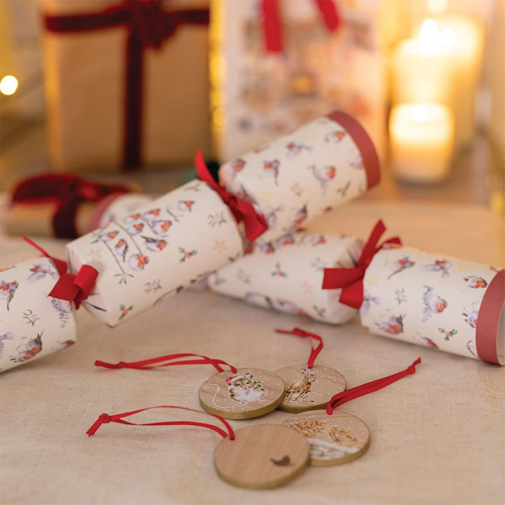 Christmas Robins | 6 Wrendale Designs Crackers | Wooden Ornament Gifts