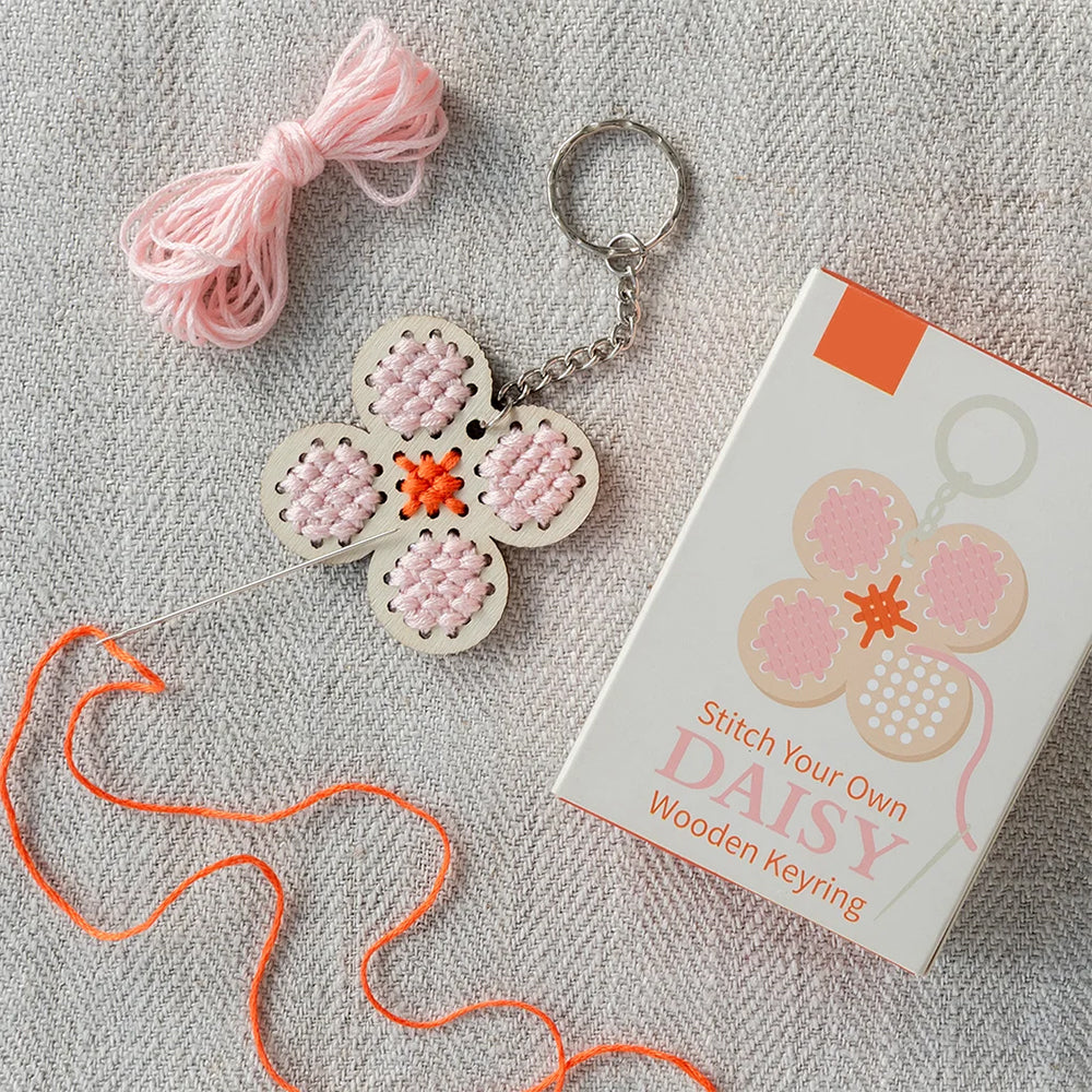Stitch Your Own Wooden Daisy Keyring | Little Sewing Craft Kit | Gift Idea