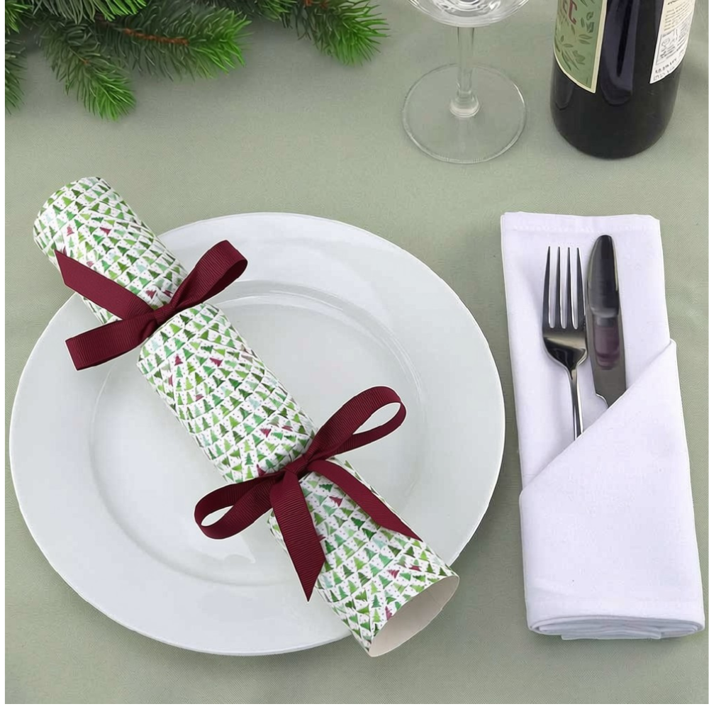 Christmas Tree Wave | 4 or 6 Ready to Fill Christmas Crackers | Just Add Gifts