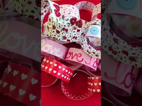 30 Reusable Valentines Paper Chains | Scandi Hearts | No Glue Needed | 2.5m
