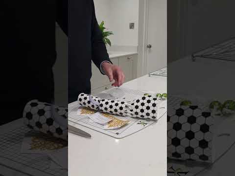 Football Fan | Cracker Making Craft Kit | Make Your Own