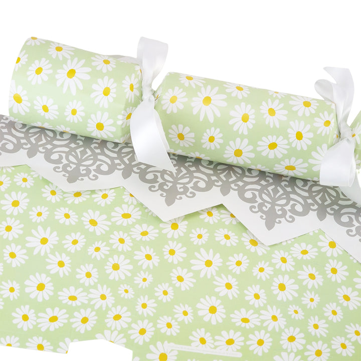 Green Daisy Flower Cracker Making Kits - Make & Fill Your Own