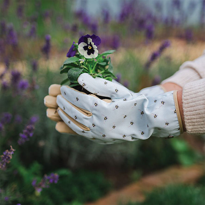 Buzzy Bee Fabric Gardening Gloves | One Size | Wrendale Designs